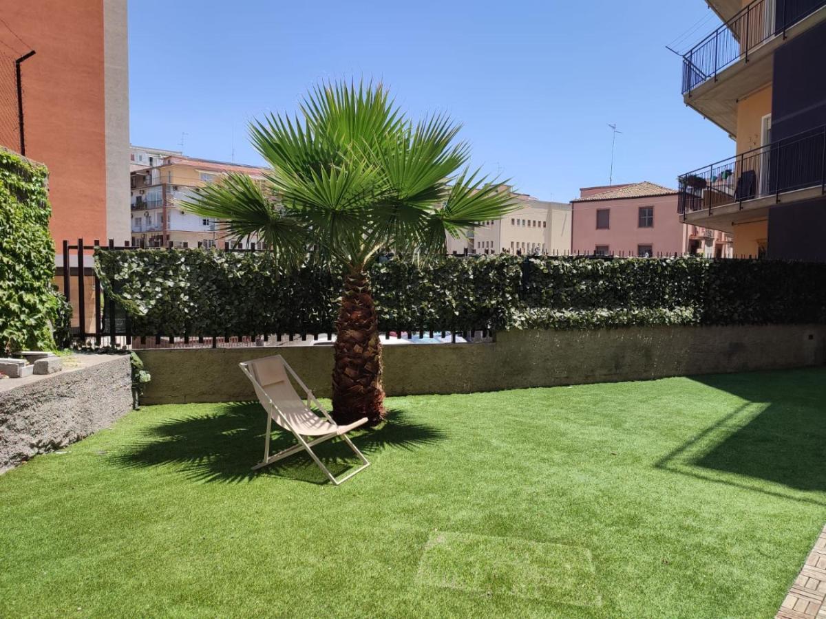Appartamento Incantevole Con Parcheggio E Giardino Katania Zewnętrze zdjęcie
