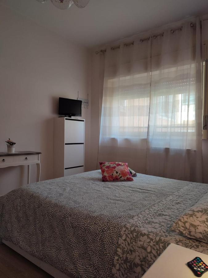 Appartamento Incantevole Con Parcheggio E Giardino Katania Zewnętrze zdjęcie
